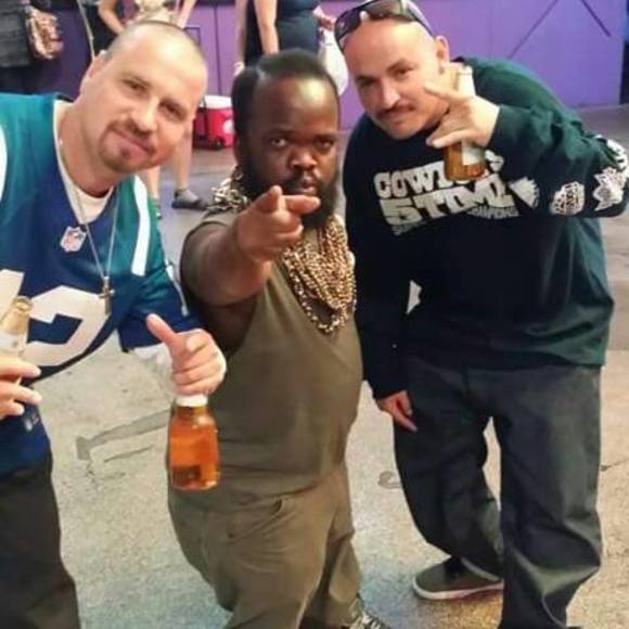 Meet your Posher, Juan - Picture 1 of 1